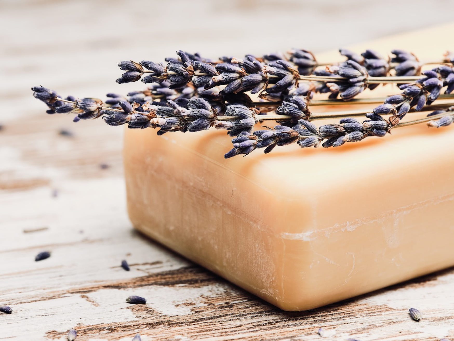 Lavendel zeep sfeerbeeld productfotografie